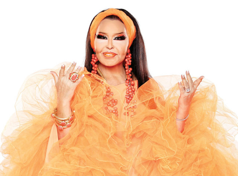 Konuşmadığımız bir Beren Saatin dişleri kalmıştı