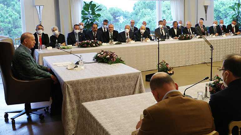 Cumhurbaşkanı Erdoğan, Türkiyedeki Boşnak sivil toplum kuruluşlarının temsilcilerini kabul etti