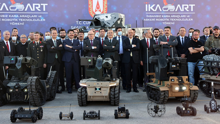 Türkiyenin insansız kara araçları seri üretime hazırlanıyor