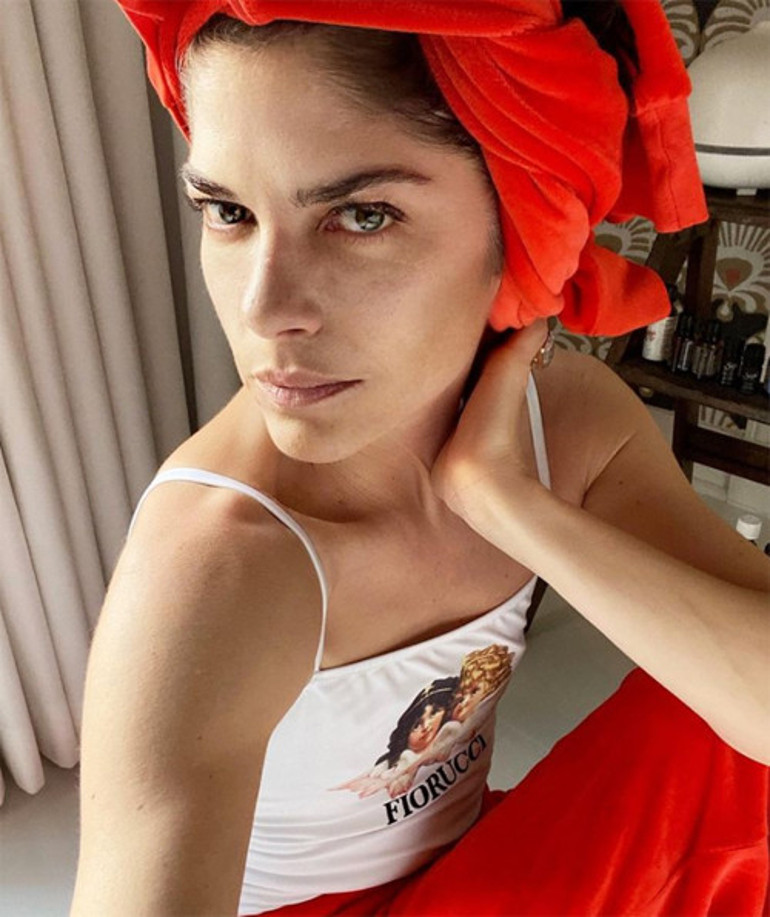 Kanser oldum ama hala kendime gülebiliyorum