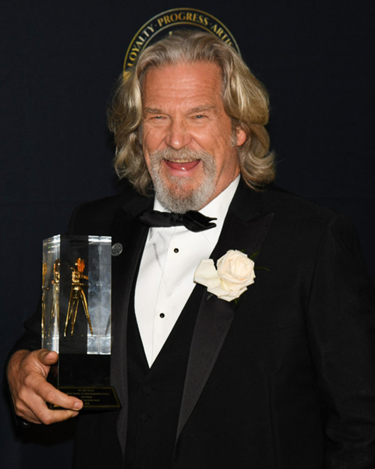 Kanser oldum ama hala kendime gülebiliyorum