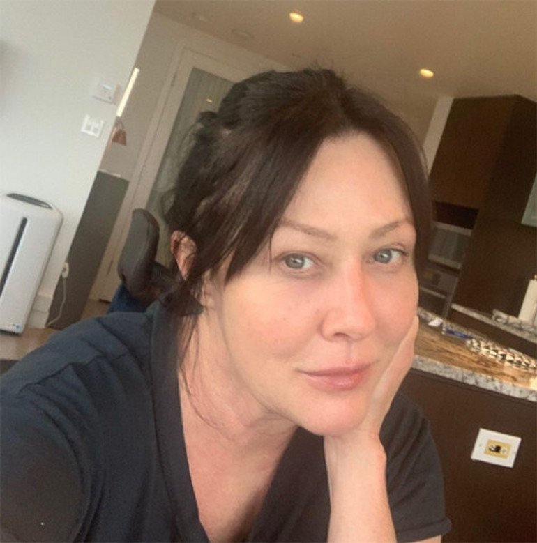 Kanser oldum ama hala kendime gülebiliyorum