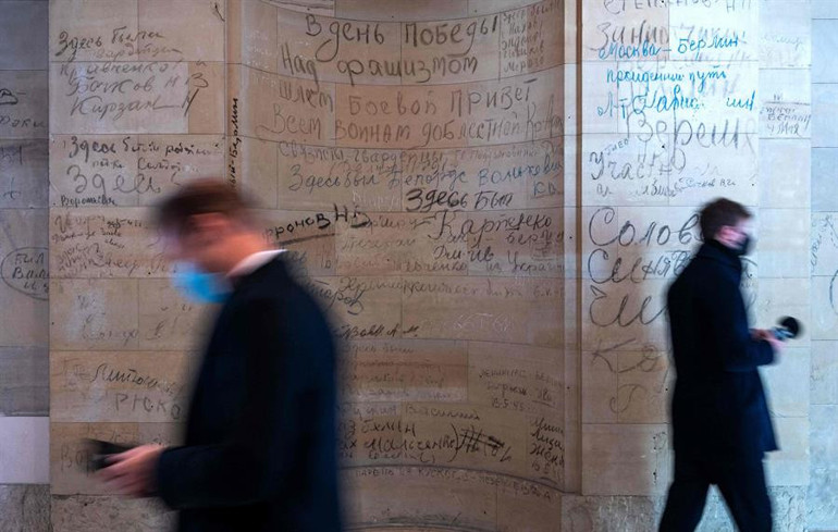 Alman bakandan korkutan sözler: Korona kısıtlamaları geri gelmezse kışı atlatamayız