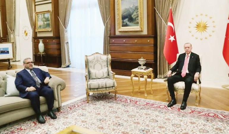 Samuray kılıcıyla kadın katleden adam deli mi