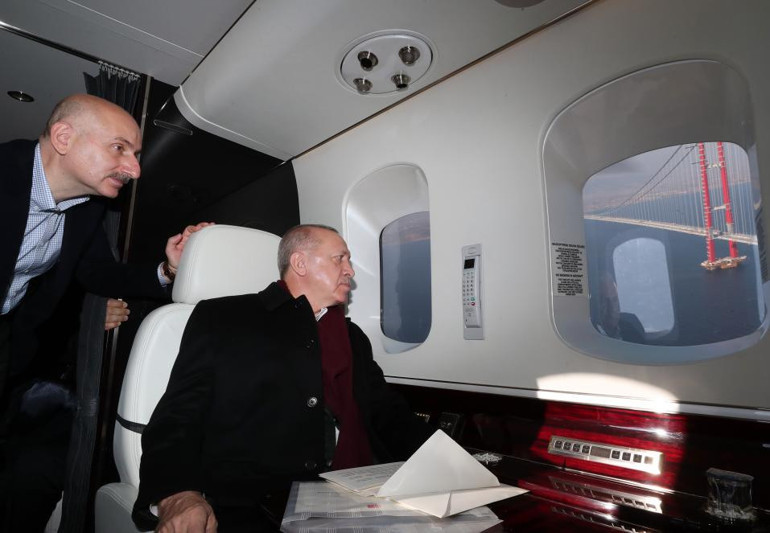 Son dakika... Çanakkale Köprüsünde sona doğru... Cumhurbaşkanı Erdoğandan Kanal İstanbul mesajı