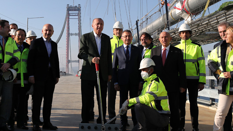 Son dakika... Çanakkale Köprüsünde sona doğru... Cumhurbaşkanı Erdoğandan Kanal İstanbul mesajı
