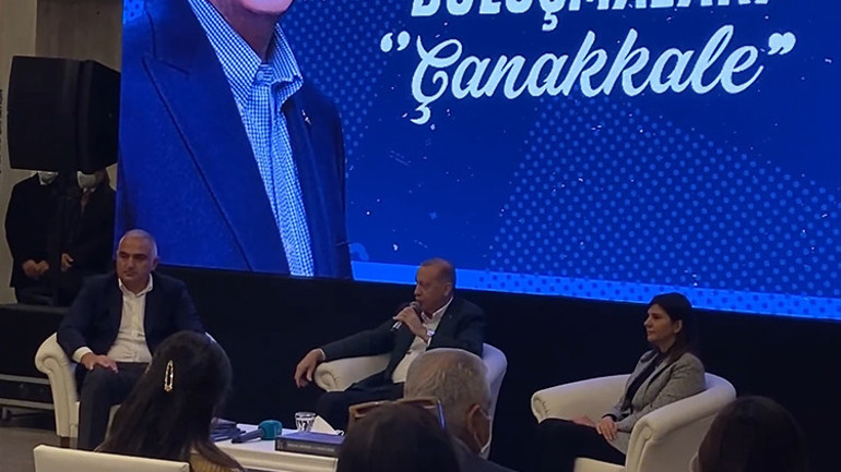 Cumhurbaşkanı Erdoğan’ı duygulandıran belgesel: Gözü yaşlı izledim