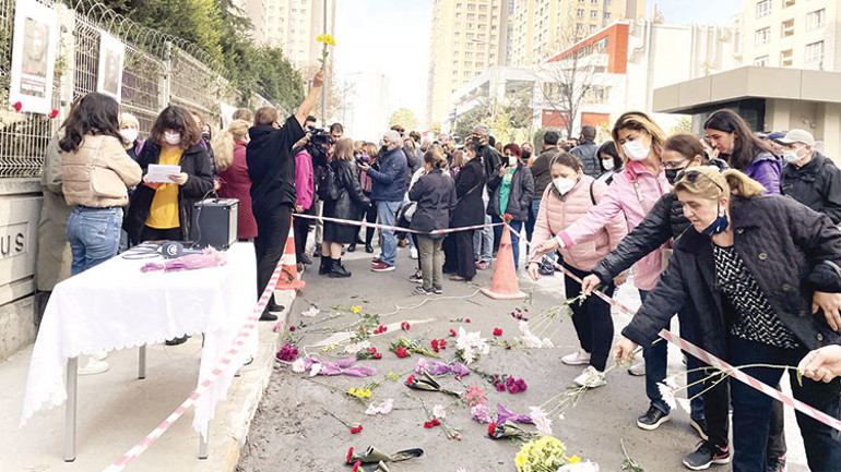 Avukat anne, oğlunun dosyasından çekildi: Savunulacak yanı yok