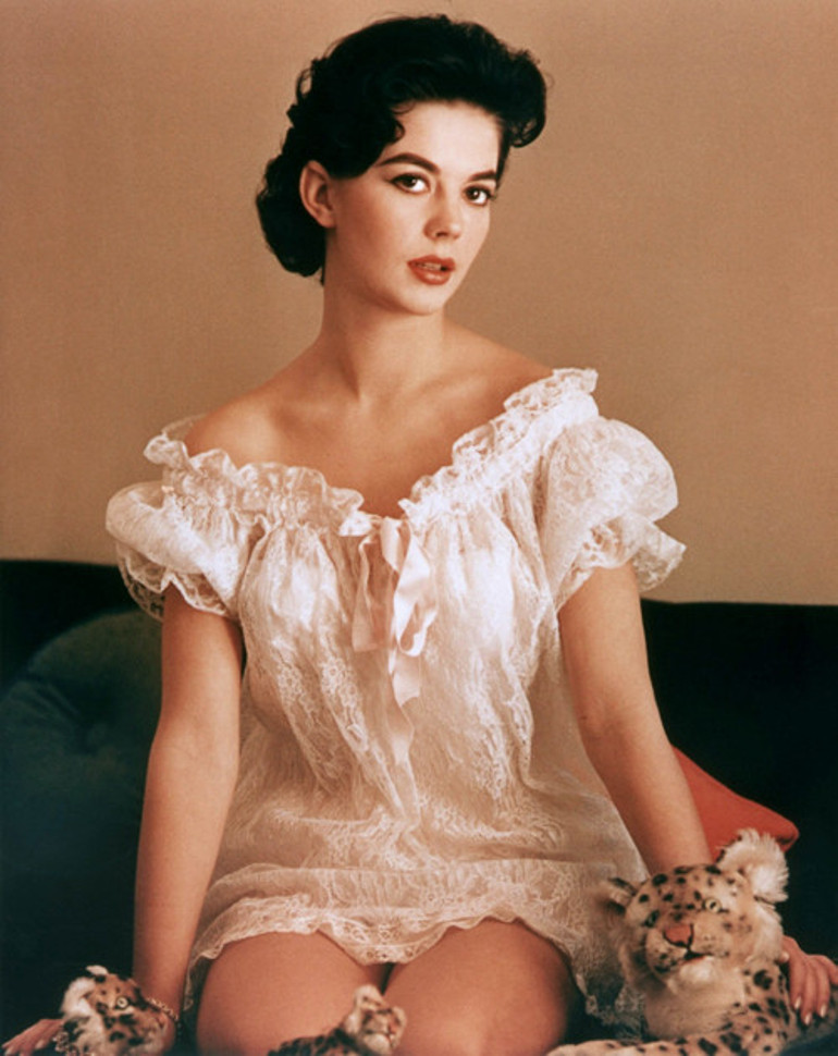 Gerçeği ifşa etmek için neden yıllarca beklediğini anlattı: Tacizi kabullenmek de anlatmak da kolay değil