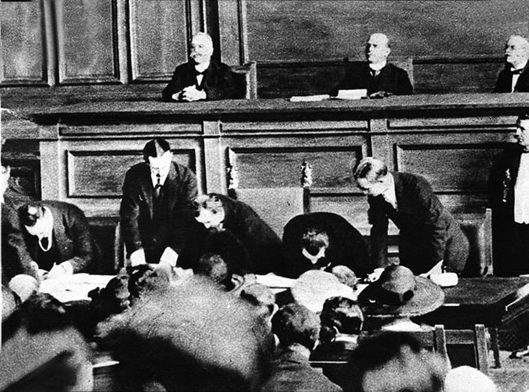 2 yıl sonra, yani 100’üncü yıldönümünde ortadan kalkacağı konuşulan antlaşma: Lozan