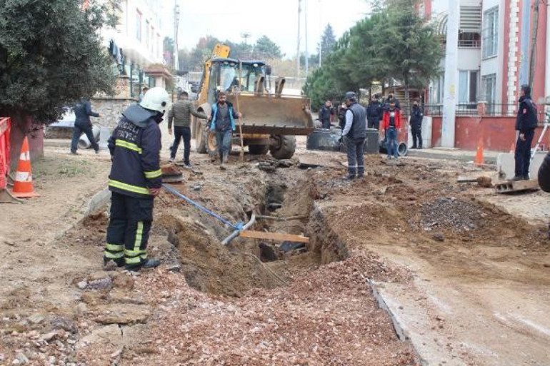 Kocaelide doğal gaz borusu patladı Evler tahliye edildi