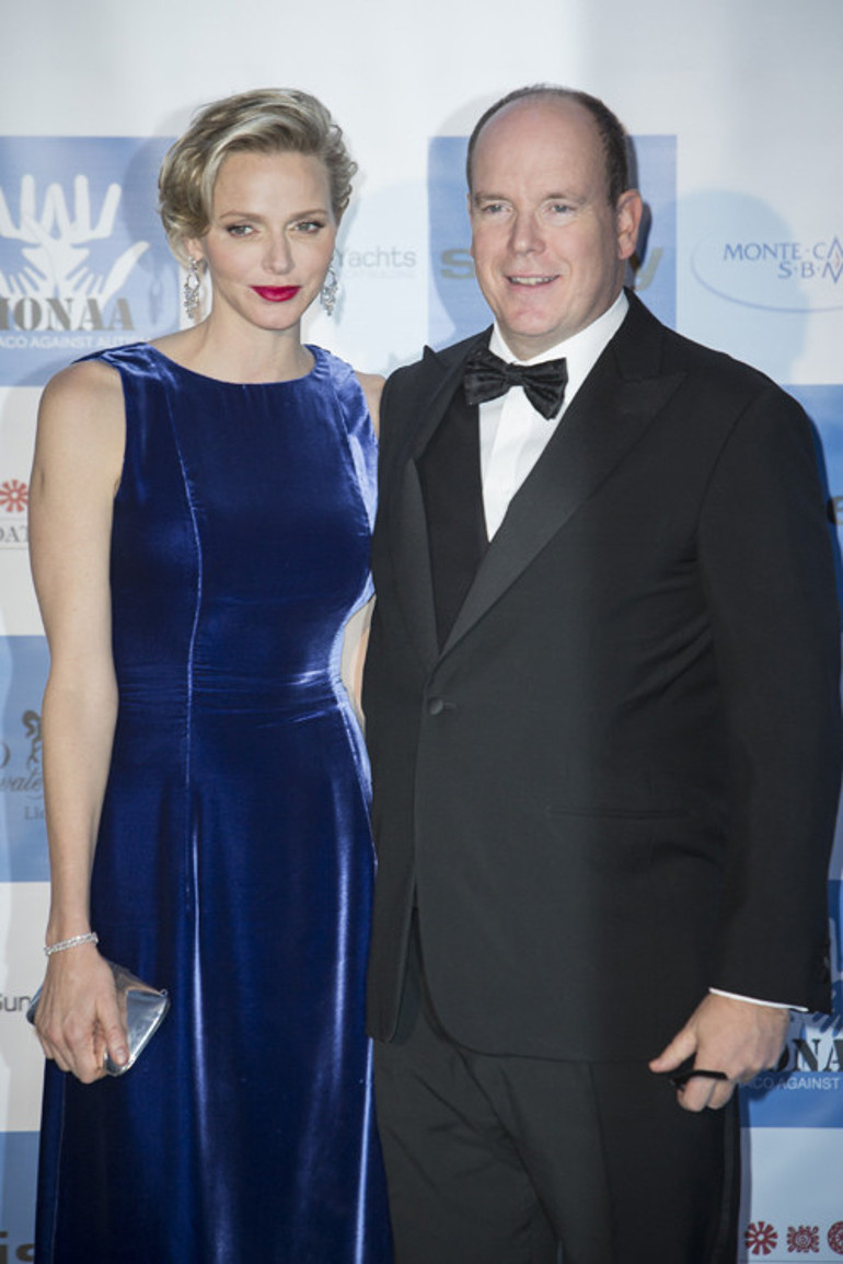 Balayında aynı otelde bile kalmamışlar: Prenses Charlene gizemli hastalığın pençesinde yemeden içmeden kesildi