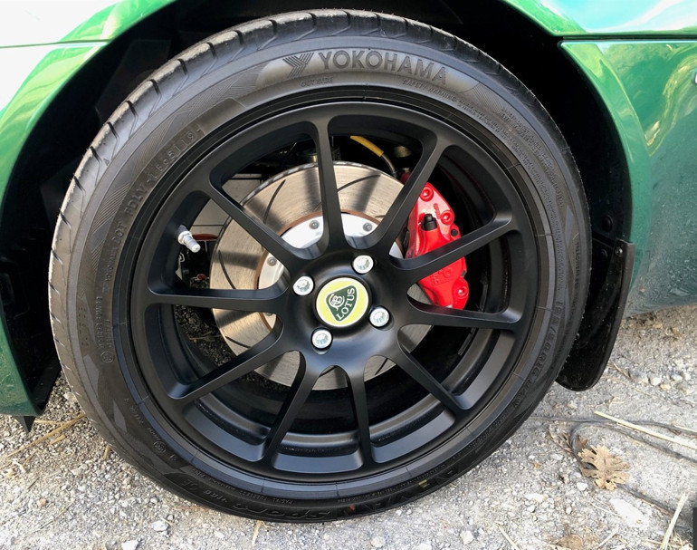 Yarışçı ruhunu canlandıran otomobil: Lotus Elise Sport 220