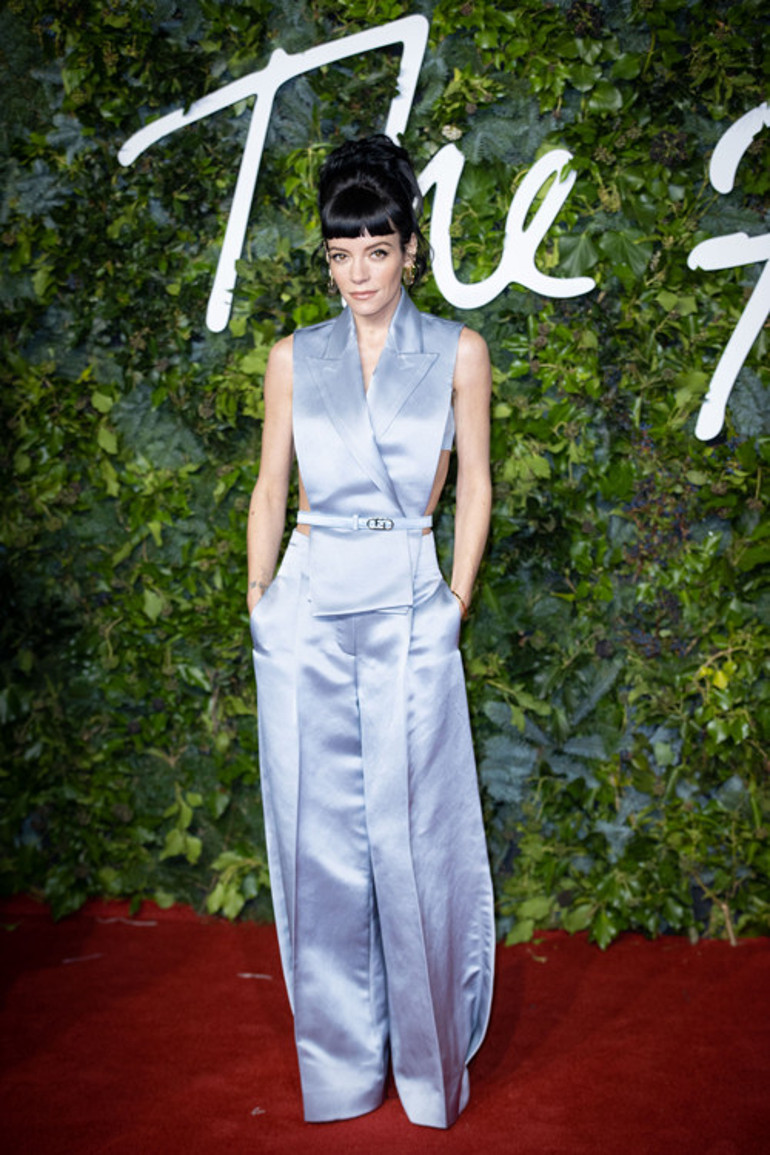 Demi Mooreun yüzü olay oldu: Bunu yapana dava açman gerek