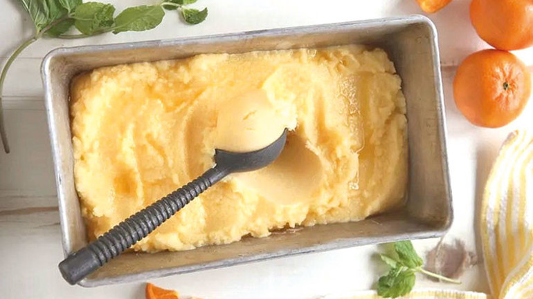 Kokusu mutfağı sarsın, rengi kalpleri ısıtsın...