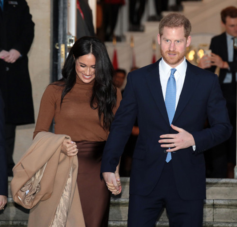 Kate Middleton ve Meghan Markle düğünden günler önce birbirlerine girmişler: Sarayda elti kavgası