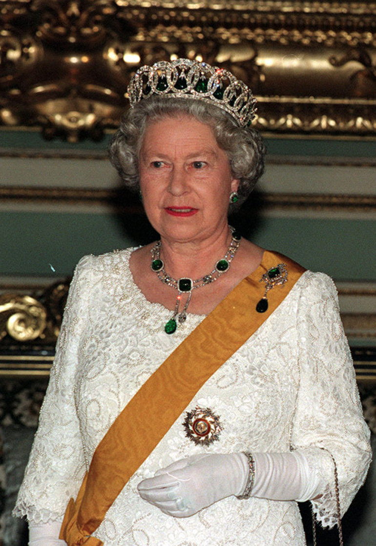 Kate Middleton ve Meghan Markle düğünden günler önce birbirlerine girmişler: Sarayda elti kavgası