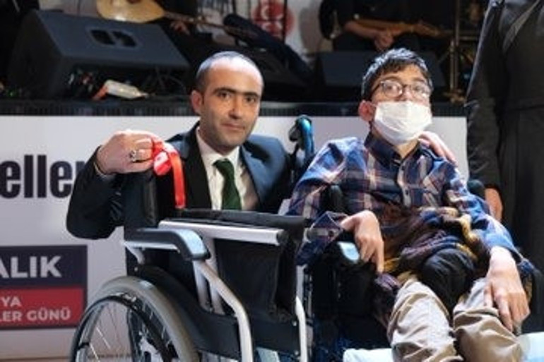 Engel tanımadılar farkındalık yarattılar