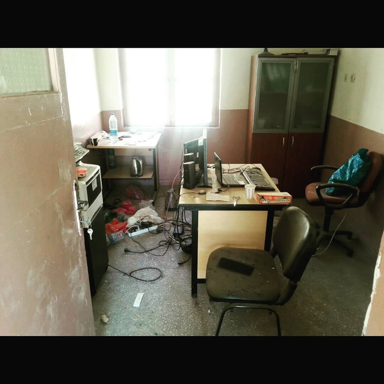 Virane köy okulunu koleje dönüştürdü