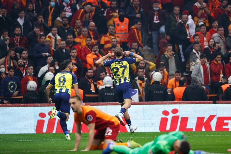 Son Dakika: Fenerbahçede Vitor Pereiranın yeni vazgeçilmezi Miguel Crespo Devre arası gidiyor derken rakamları alt üst ediyor...