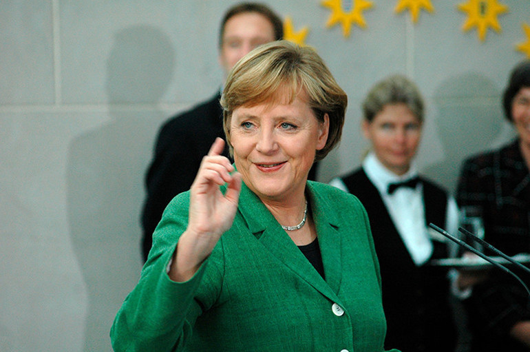 İlklerin kadınından veda