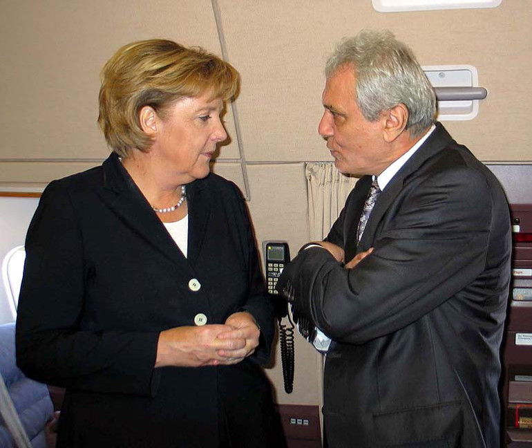 İlklerin kadınından veda