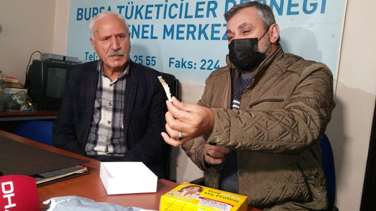 İnternetten diş protezi sipariş verdi Kullanılmış plastik ürün geldi
