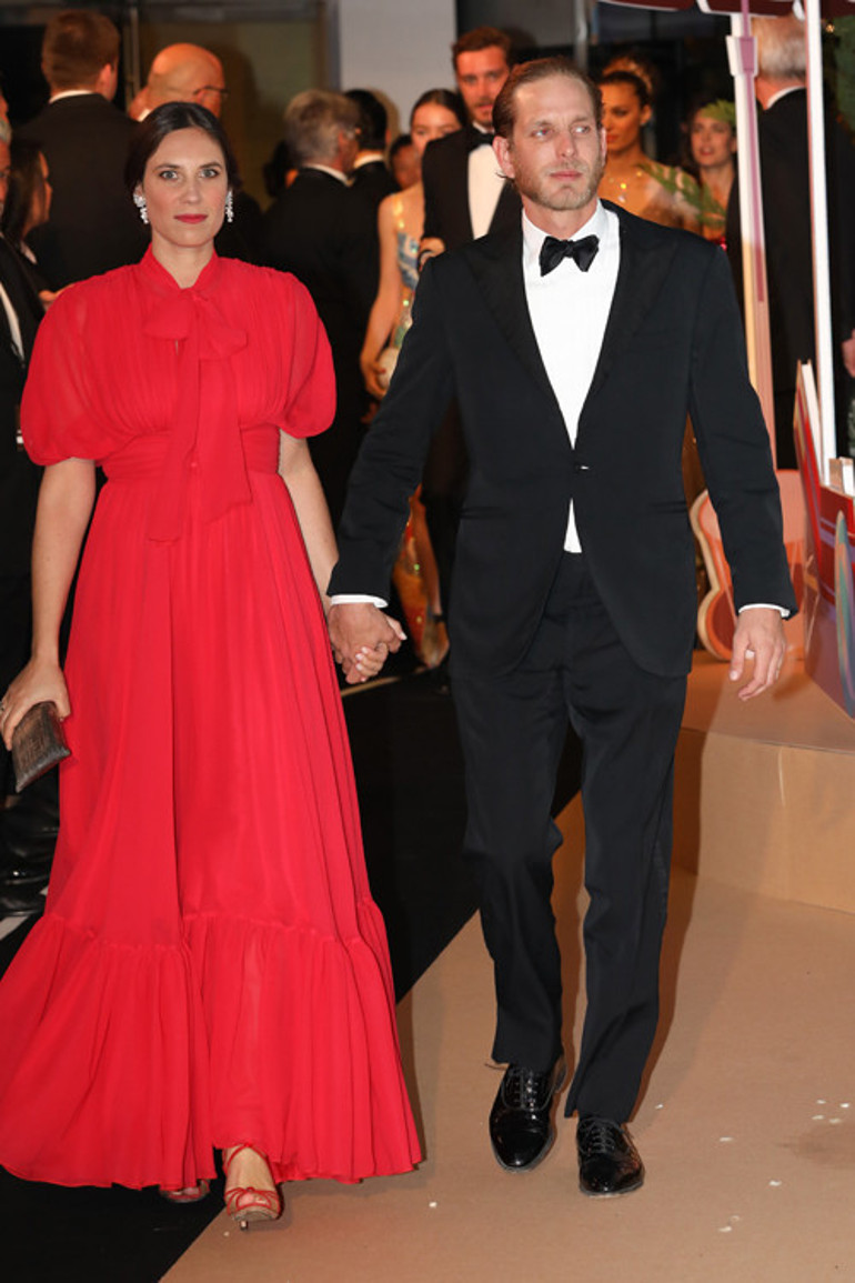 Birinin ailesinin adaları var, diğeri parayla oynuyor: Dünyanın en zengin gelinleri