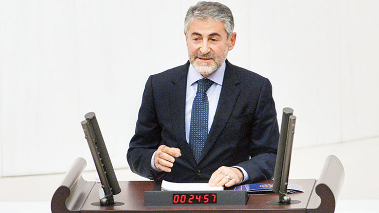 Açılın Bakan Nebati’yi öveceğim birazcık