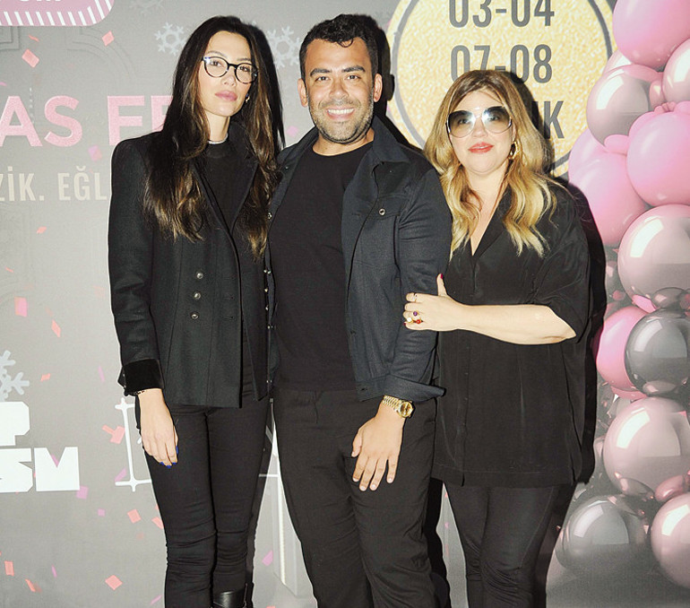 İyilik dolu yılbaşı festivali