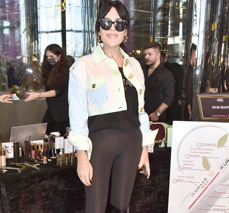 İyilik dolu yılbaşı festivali