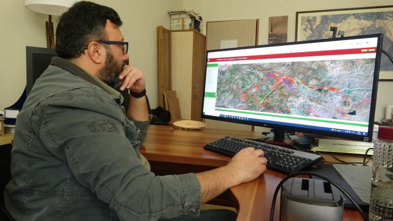 Üç fay zonunun kesiştiği şehir Uzman uyardı: 7 büyüklüğünde deprem olabilir’