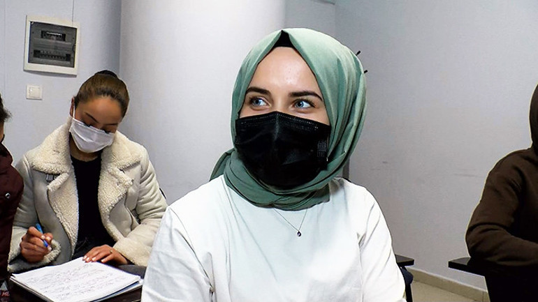 Sağlıkçılar Almanca kursuna akın ediyor