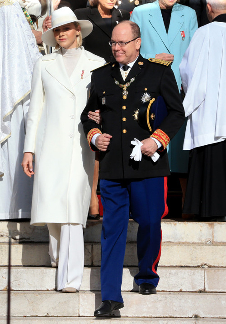 Harry, Meghan, Archie ve Lilibetin ilk aile pozu: Sonunda kızları ortaya çıktı