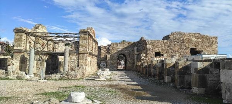 Evin altında bulundu: 7nci yüzyıla ait...