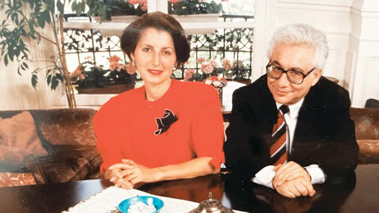 Gazeteci, yazar, sosyolog ve siyaset bilimci Prof. Dr. Artun Ünsal: Artık ‘Ne yediğime bak, kim olduğumu anla’ çağındayız