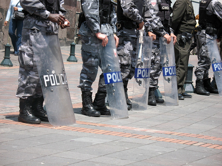 Venezuelalı kadınlara akraba tuzağı Yoksulluktan kaçarken seks kölesi oldular