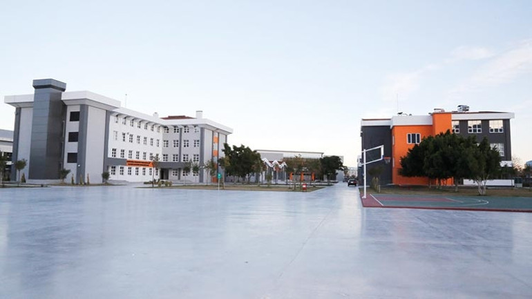 Fabrika gibi okul