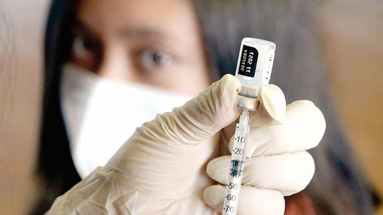 2021’e damga vuranlar: varyantlar, aşılar ve iklim krizi