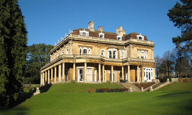 53 odalı malikâneden tek kişilik hücreye... Ghislaine Maxwell suçlu bulundu, Prens Andrewa ne olacak