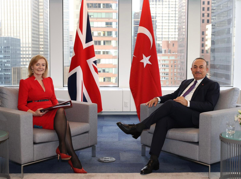 Dışişleri Bakanı Çavuşoğlu’nun 2021 yılında diplomasi trafiği