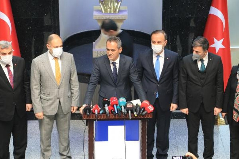 Son dakika... Milli Eğitim Bakanı Özerden yüz yüze eğitim açıklaması