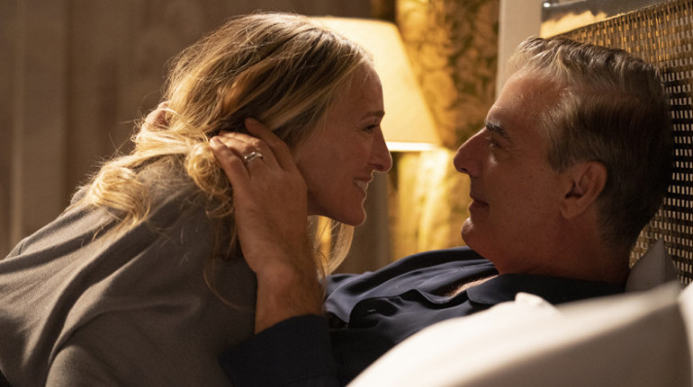 Taciz iddiaları kariyerini bir kez daha salladı: Çareyi, küllerini köprüden savurmakta buldular