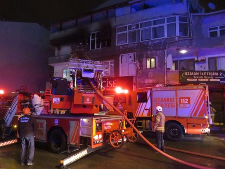 Ataşehirde korkutan yangın: Isıtıcı yere düşünce alev aldı