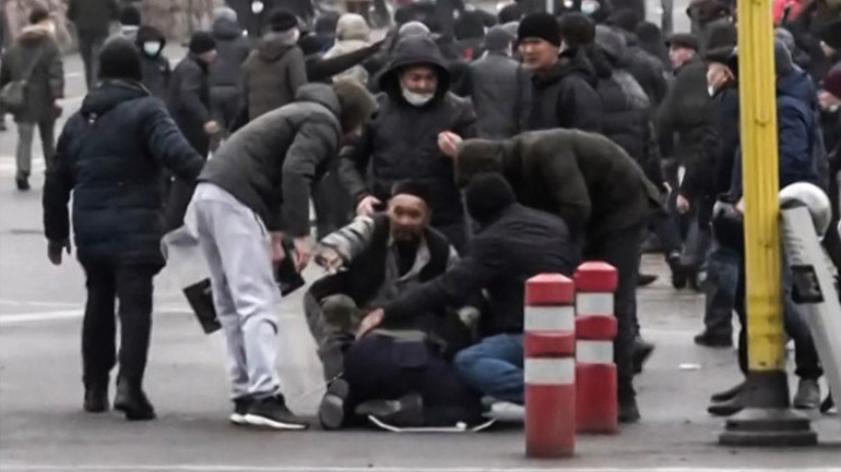 Son dakika: Kazakistanda gerilim tırmanıyor... Cumhurbaşkanı Tokayevden uyarı yapmadan ateş açın emri