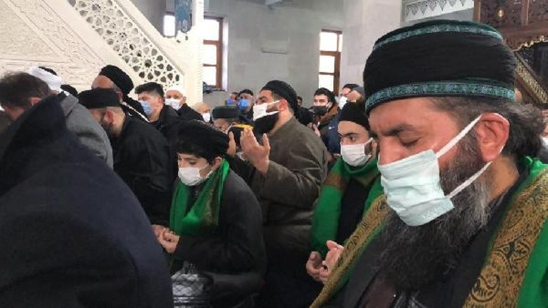 Ali Erbaş, Sarıkamış şehitleri için okunan 107 bin hatmin duasını yaptı