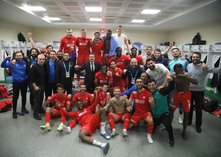 İlhan Palut: Dersler çıkaracağız...