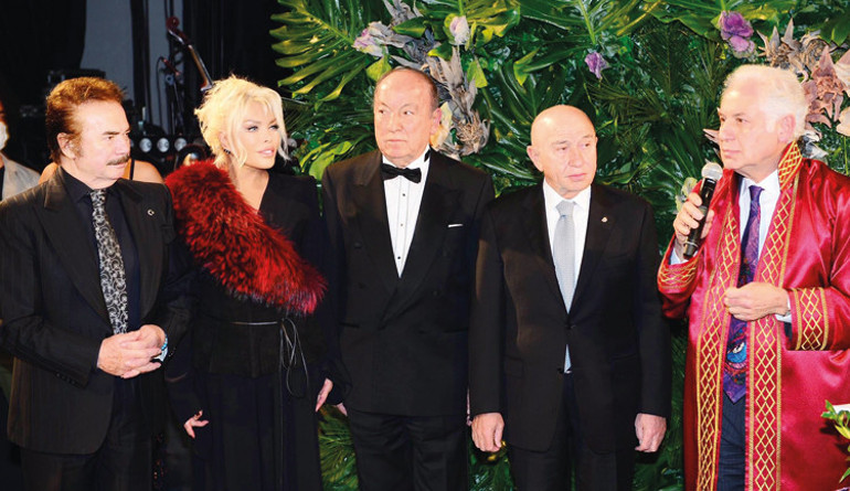 Ünlüleri buluşturan düğün: Bayram Yıldız ile  Tuğçe Kara evlendi