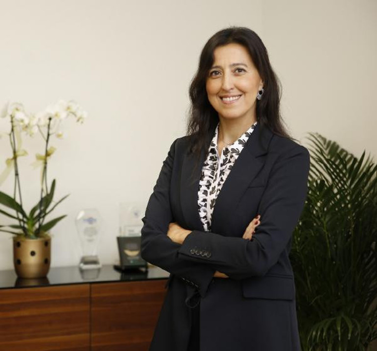 Braille alfabesiyle hazırlanan dergi, görme engelli çocuklarla buluştu