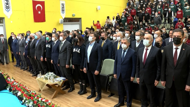 Son dakika... Bakan Özerden yüz yüze eğitim açıklaması 15 bin öğretmen atamasında kritik İstanbul detayı